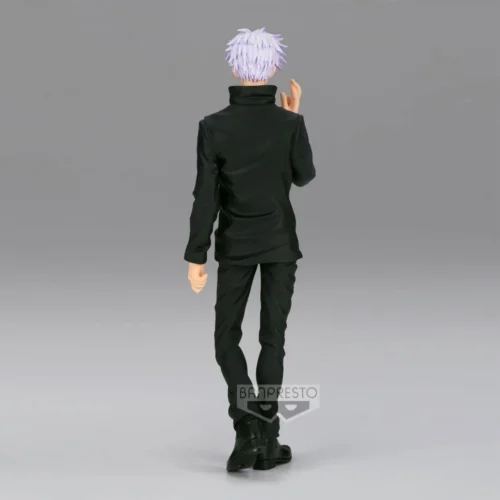 Satoru Gojo back